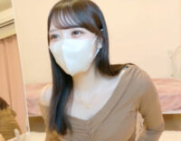 21歳マスク外しても超可愛いくて綺麗な体をした女子大生が全裸M字でバイブ使って何度もイッちゃうオナニー配信！！！[ライブチャット無修正動画]